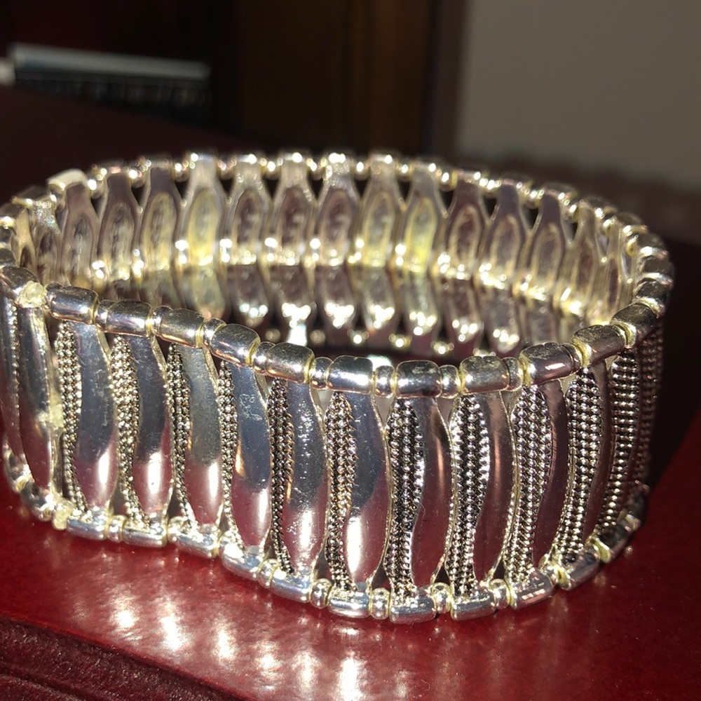 Silver Bangle Bracelet